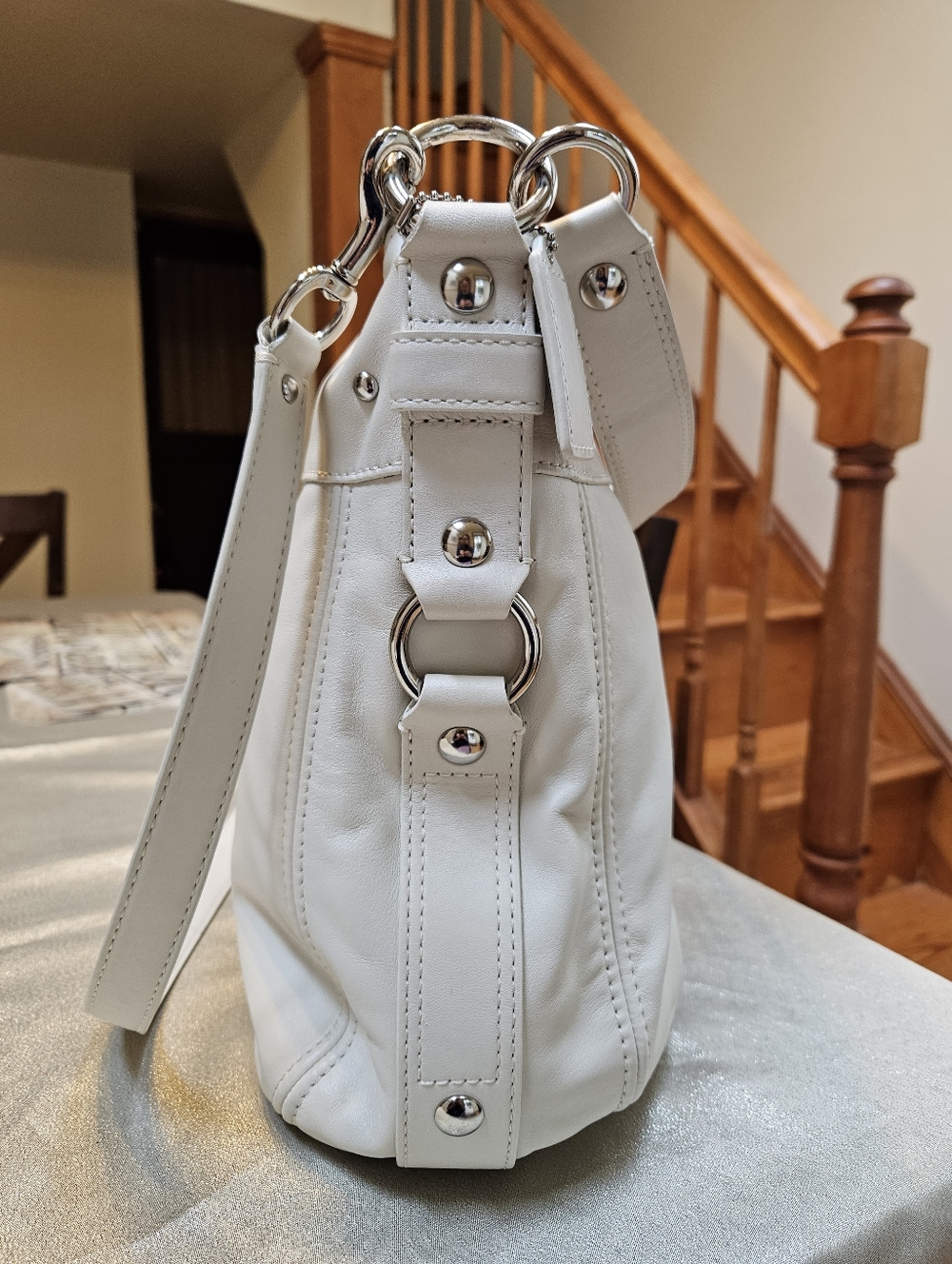 Coach Zoe Ivory Leather Hobo Shoulder Bag - Picture 3 of 16